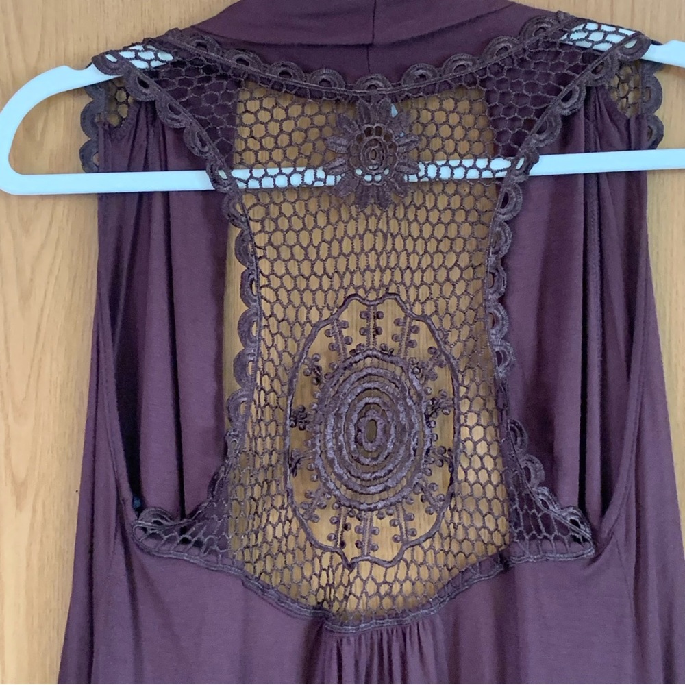 MAX RAVE Sleeveless Open Cardigan Crochet Embroidered Back 2 Available colors - Picture 7 of 11